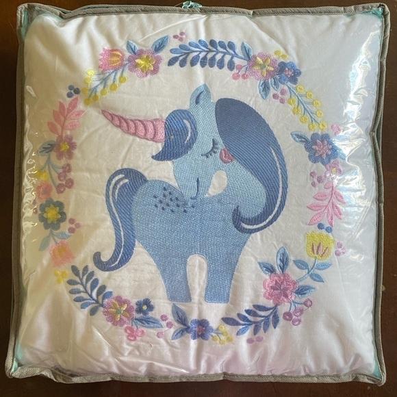 Urban Habitat Cotton 4pc Unicorn Clouds Duvet Set - Picture 8 of 9